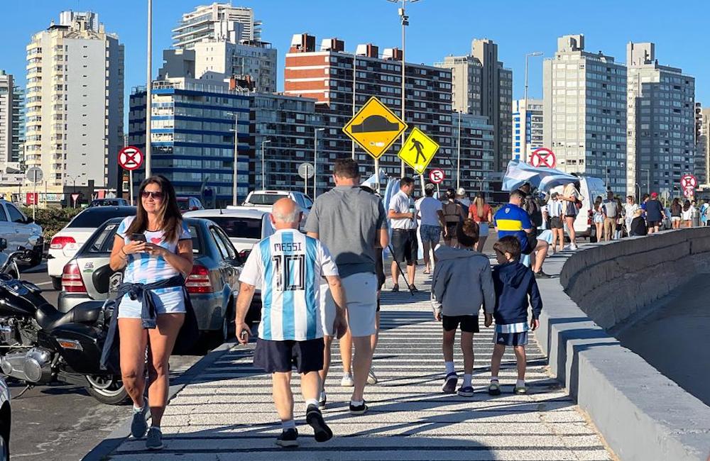 ¿Cuáles son los beneficios para turistas residentes?