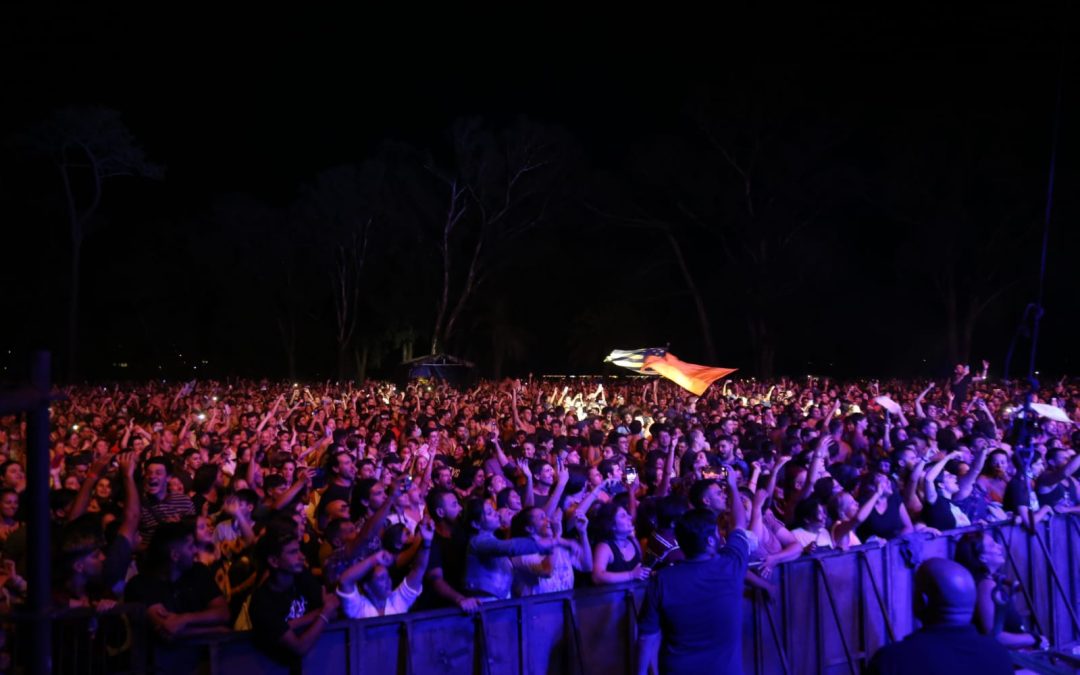 Eventos gratuitos: Axel y Lucas Sugo se presentarán en la Zona Joven de El Placer