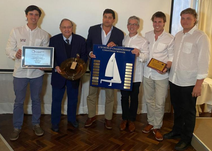 Homenajearon a deportistas del Yacht Club Punta del Este campeones mundiales Corinthian en la Clase J70